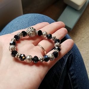 Beaded stretch bracelet